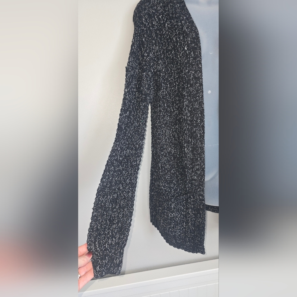 Express Knit Cardigan Sweater Black Womens Size Medium - Picture 2 of 10